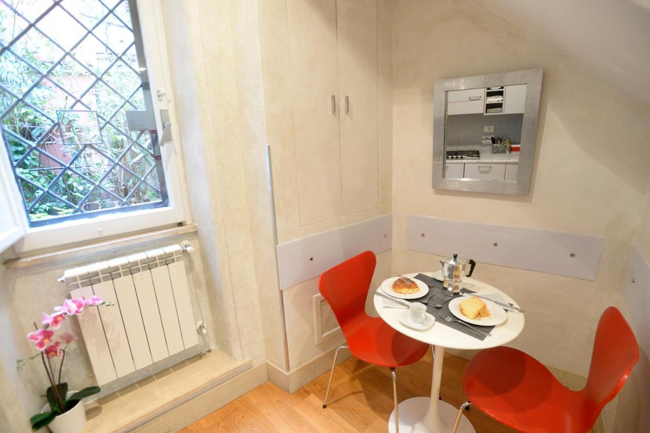 La Casa Degli Osti 1 - Piazza Navona Lägenhet Rom Exteriör bild